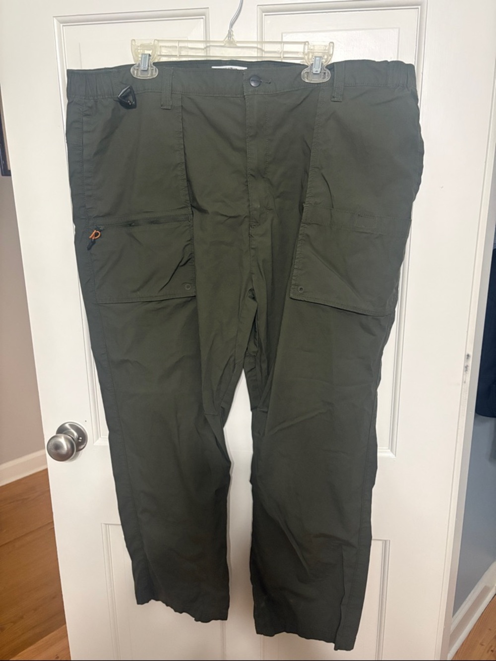 Levi's Men's Dark Olive Cargo Pants